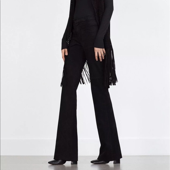 Zara Pants - Zara 70s Tribute Velvet Suede High Rise Crop Flare